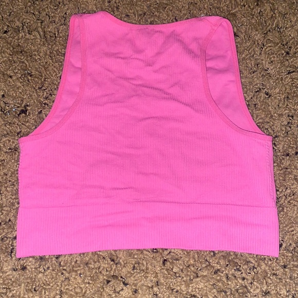 Top - Picture 2 of 2